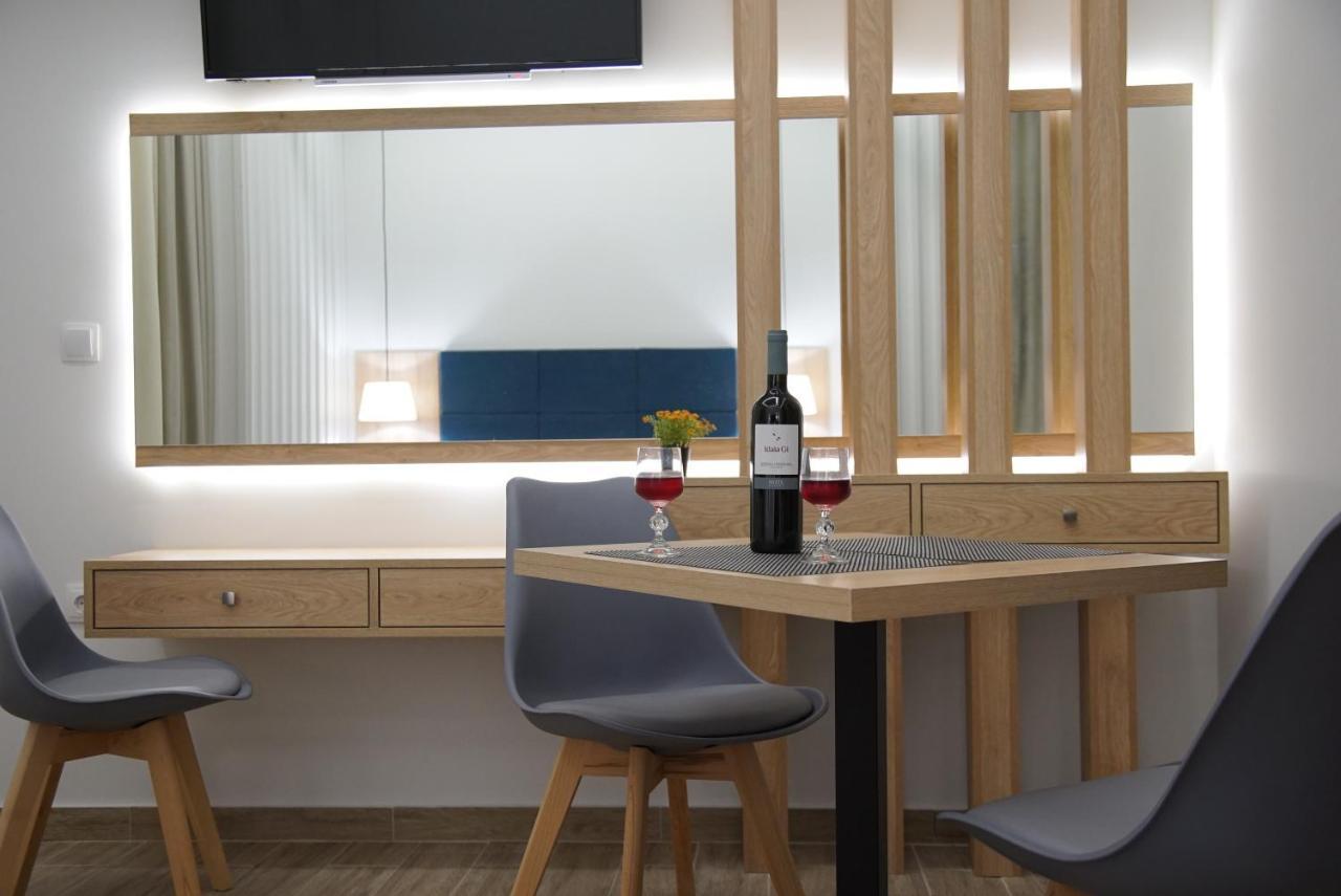 Simplychic Apartment C Kalamata Exteriör bild